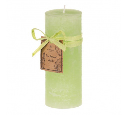 Svíčka, tvar válec - bez vůně, parafín, barva zelená.