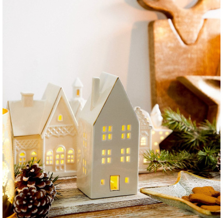 Led dům KANIA vysoký 8x6x18 cm 856995