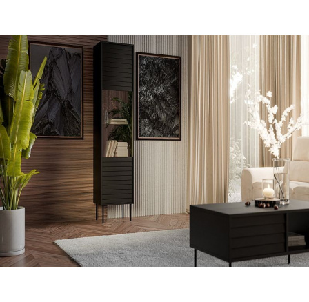 CORTINA vitrína černá/černá (1 ks)=2 str. )