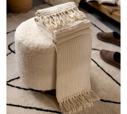 Puf ALDA béžový v látce TEDDY BOUCLÉ 50x40x44 cm ALL 828794